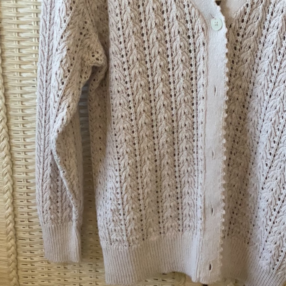 Aritzia Wilfred Free Reverence Cardigan Vin Gris (like a light lavendar color). - Picture 11 of 14